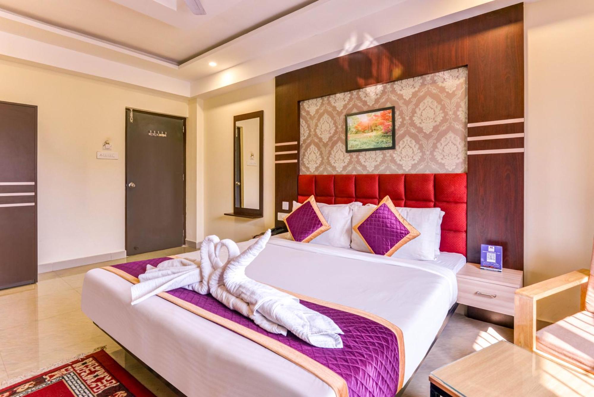 Mount Amara Hotel & Spa, Siliguri Bagian luar foto
